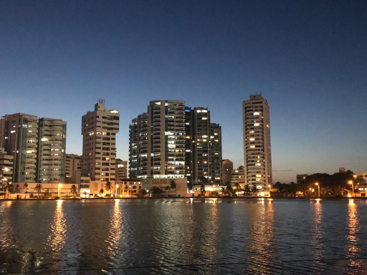 Apartamento De Lujo Con Vista Al Mar - Excelente Ubicacion Картахена Экстерьер фото