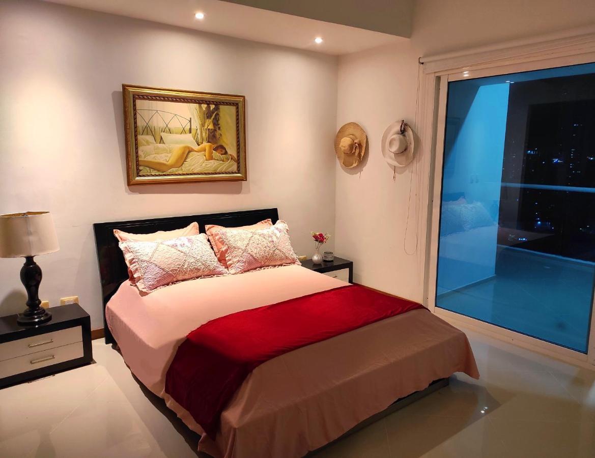 Apartamento De Lujo Con Vista Al Mar - Excelente Ubicacion Картахена Экстерьер фото