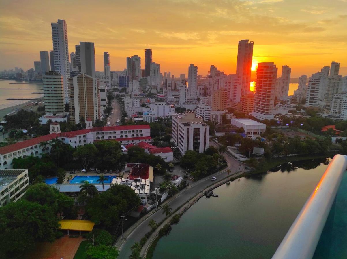 Apartamento De Lujo Con Vista Al Mar - Excelente Ubicacion Картахена Экстерьер фото