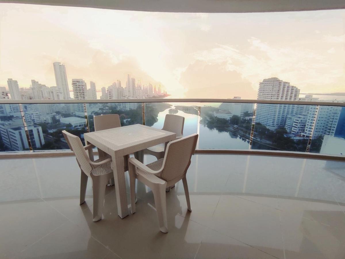 Apartamento De Lujo Con Vista Al Mar - Excelente Ubicacion Картахена Экстерьер фото